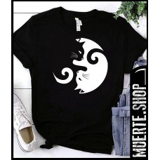 Черна тениска YIN YANG CATS Черна тениска YIN YANG CATS