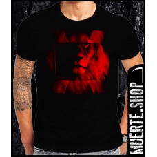 Черна тениска RED LIGHT LION Черна тениска RED LIGHT LION