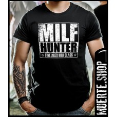 Черна тениска MILF HUNTER 2 с щампа Черна тениска MILF HUNTER 2 с щампа